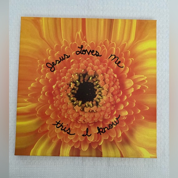 Big Flower Print - Picture 1 of 4